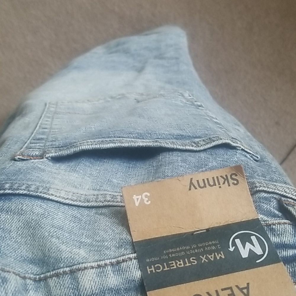 Jeans - Picture 4 of 4